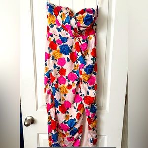 Dee Elle Floral dress. Perfect for date night!